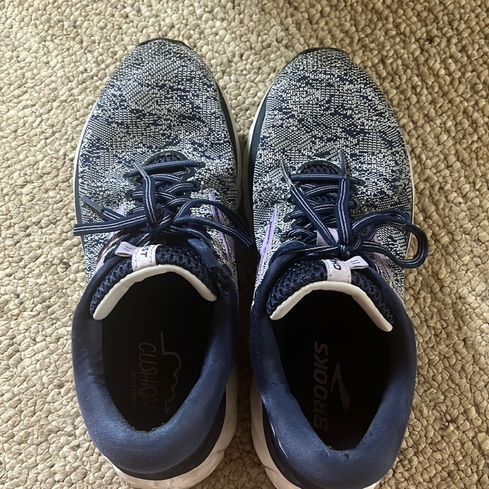 Brooks Ghost 11